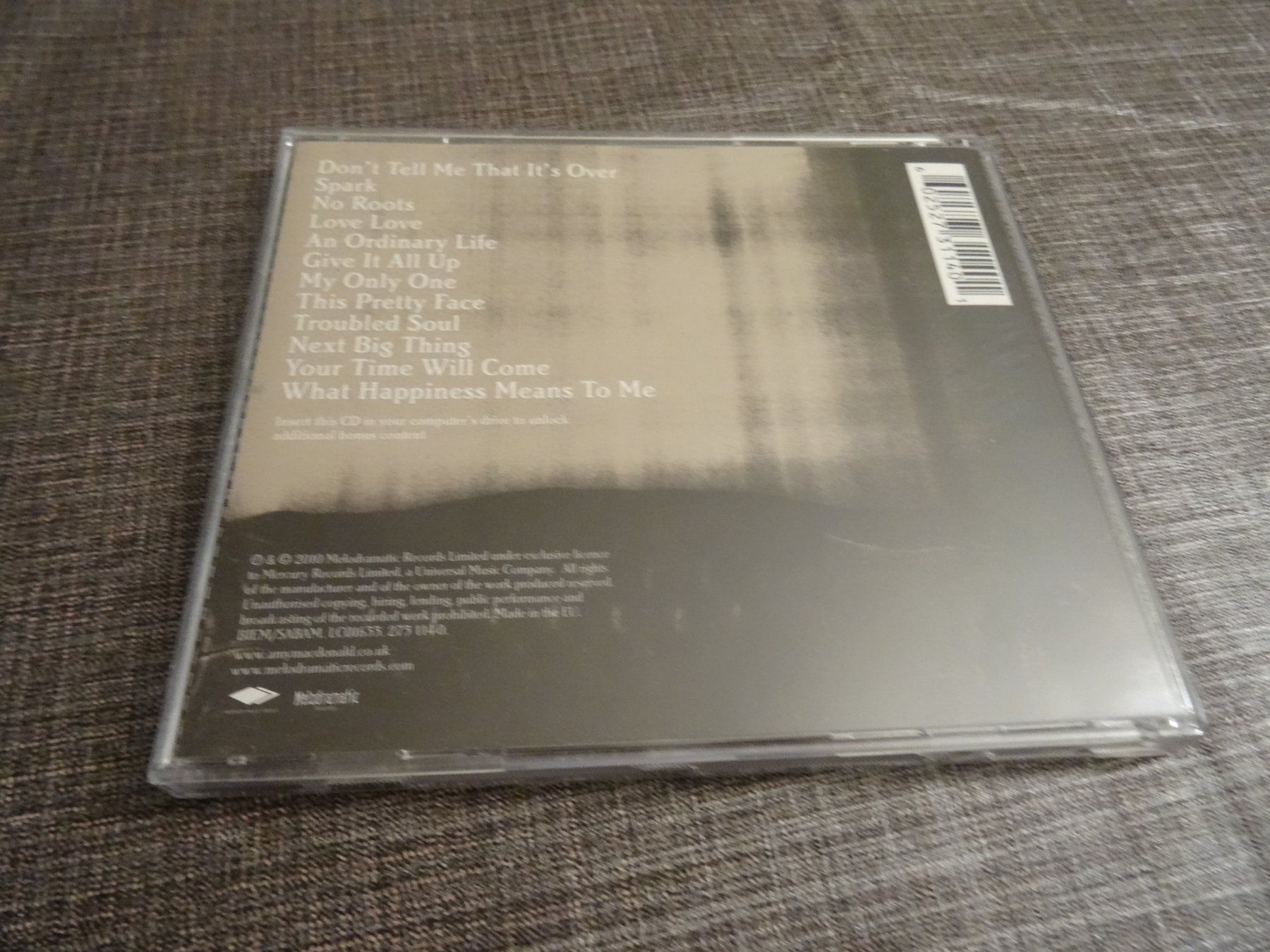 CD: Amy Macdonald - A Curious Thing CD – Usato da Olten venduto da Disc-Ausverkauf 1