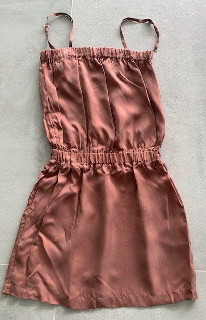 Armani Kleider: Petite robe beige rose d'Armani T. 38 – Neu (gemäss Beschreibung) aus St-Aubin-Sauges von Juliezan