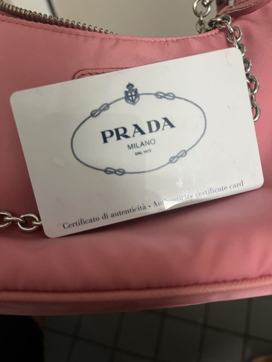 Prada Sacs femmes: Prada Re Edition 2005 Rosa – D'occasion à Ebikon par loy_wjg6 2
