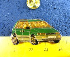 MITSUBISHI SPACE RUNNER AUTO PIN GLASIERT