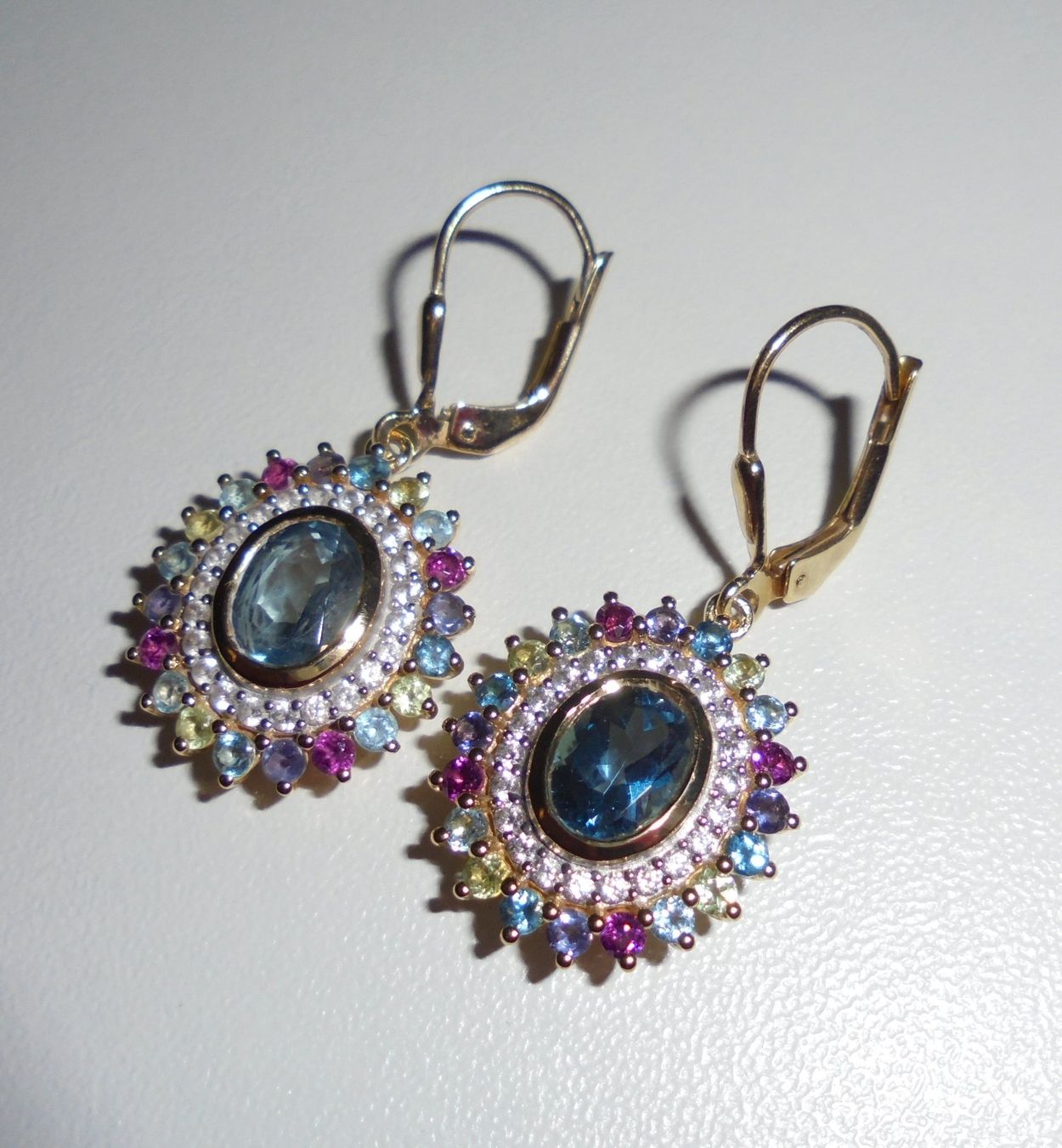 Ohrringe & -stecker: Echtschmuck: Londonblauer Topas-Silberohrringe 925er – Neu (gemäss Beschreibung) aus Zuchwil von maumauchi 9