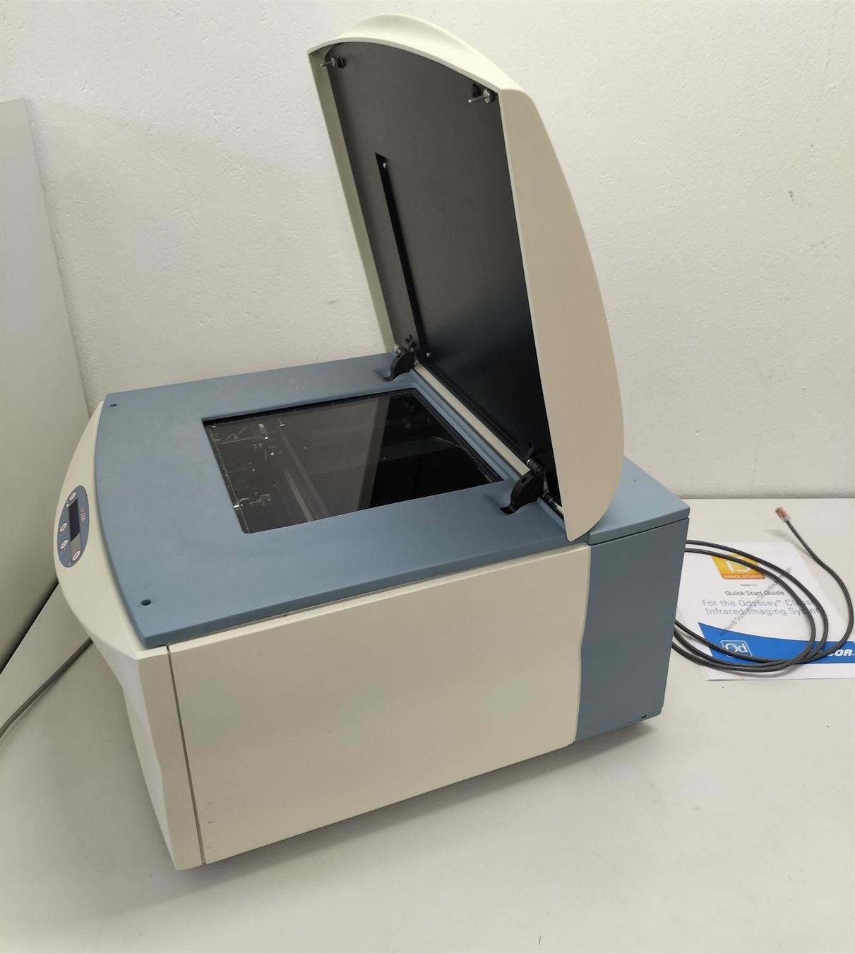 Accessori da laboratorio: LiCor Odyssey Infrared Imaging System – Usato da Niederdorf venduto da LeptonAG_Labor 1
