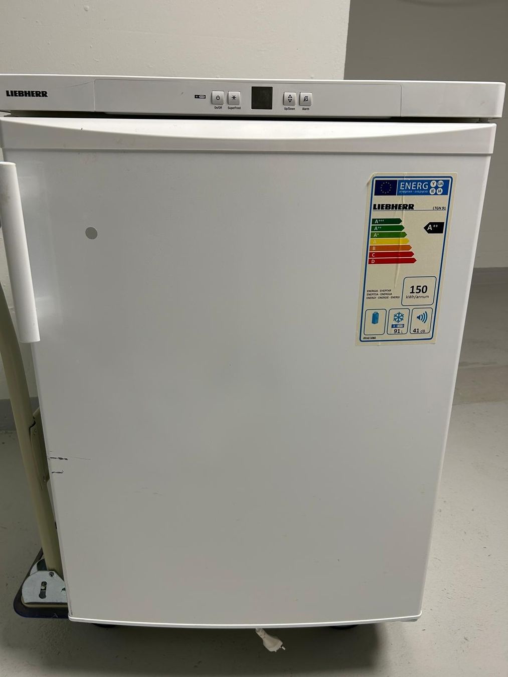 Congelatori: tiefkühlschrank liebherr – Usato da Basel venduto da faz_hdd8 5