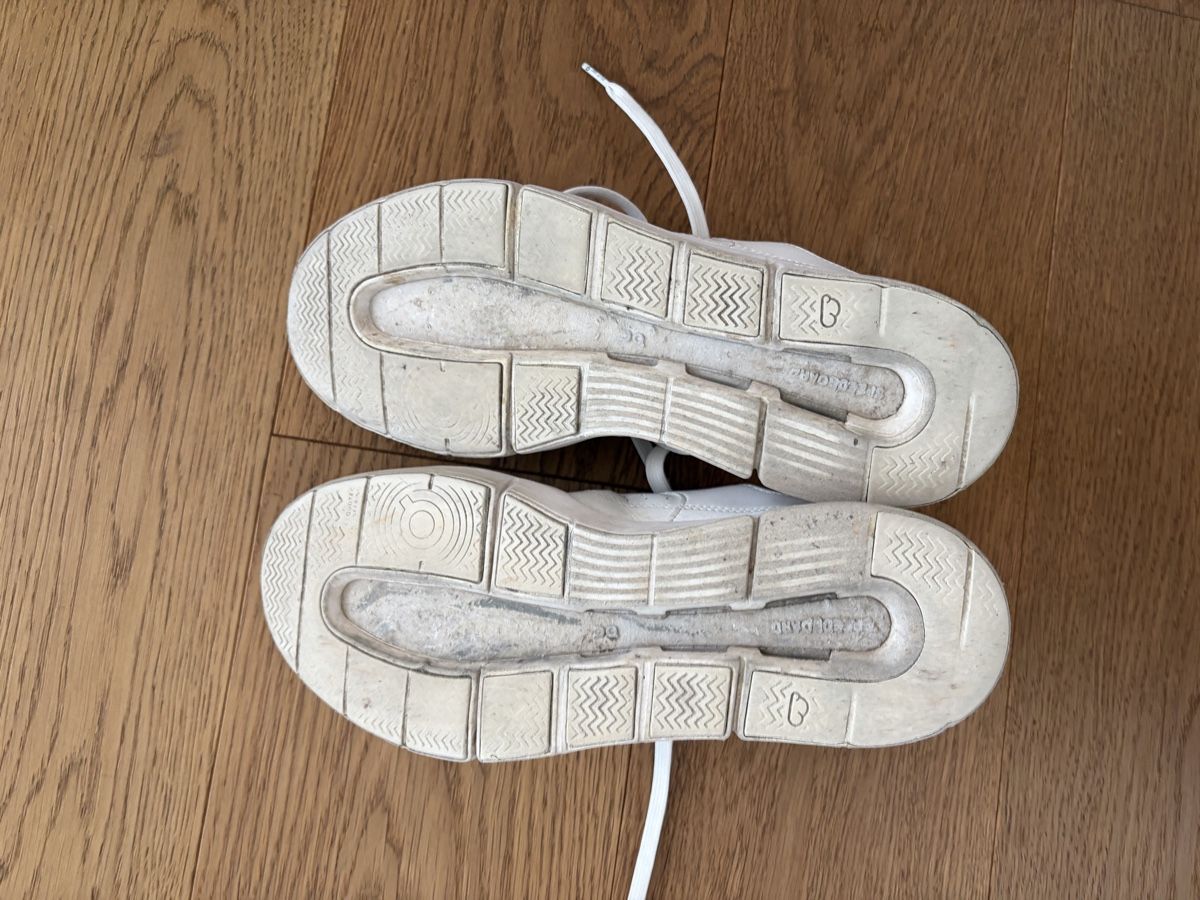 On Scarpe da uomo: On Roger White – Usato da Zürich venduto da skikki78 6