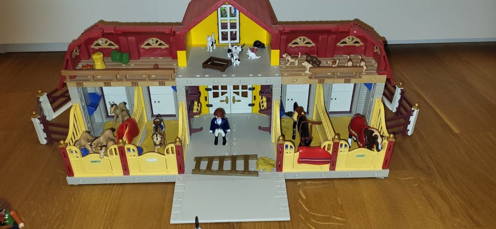 Lot D'accessoires Playmobil 5221 - Occasion En Très Bon état - Pour Collection Ou Jeu