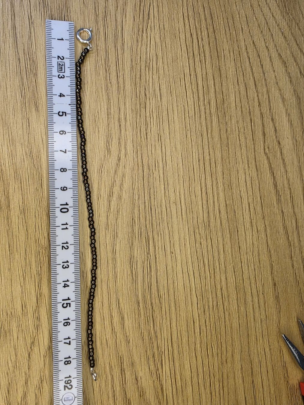 Bracciali & Braccialetti: Armband mit kleinen Perlen  – Usato da Bühler venduto da MalinaBrocki 2