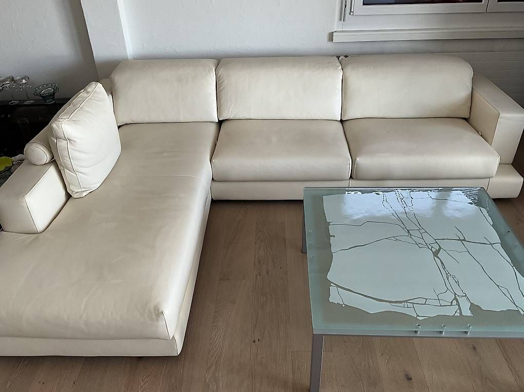 Sofas: Wunderschönes Leder Sofa  – D'occasion à Pfäffikon ZH par Nokimuz 3