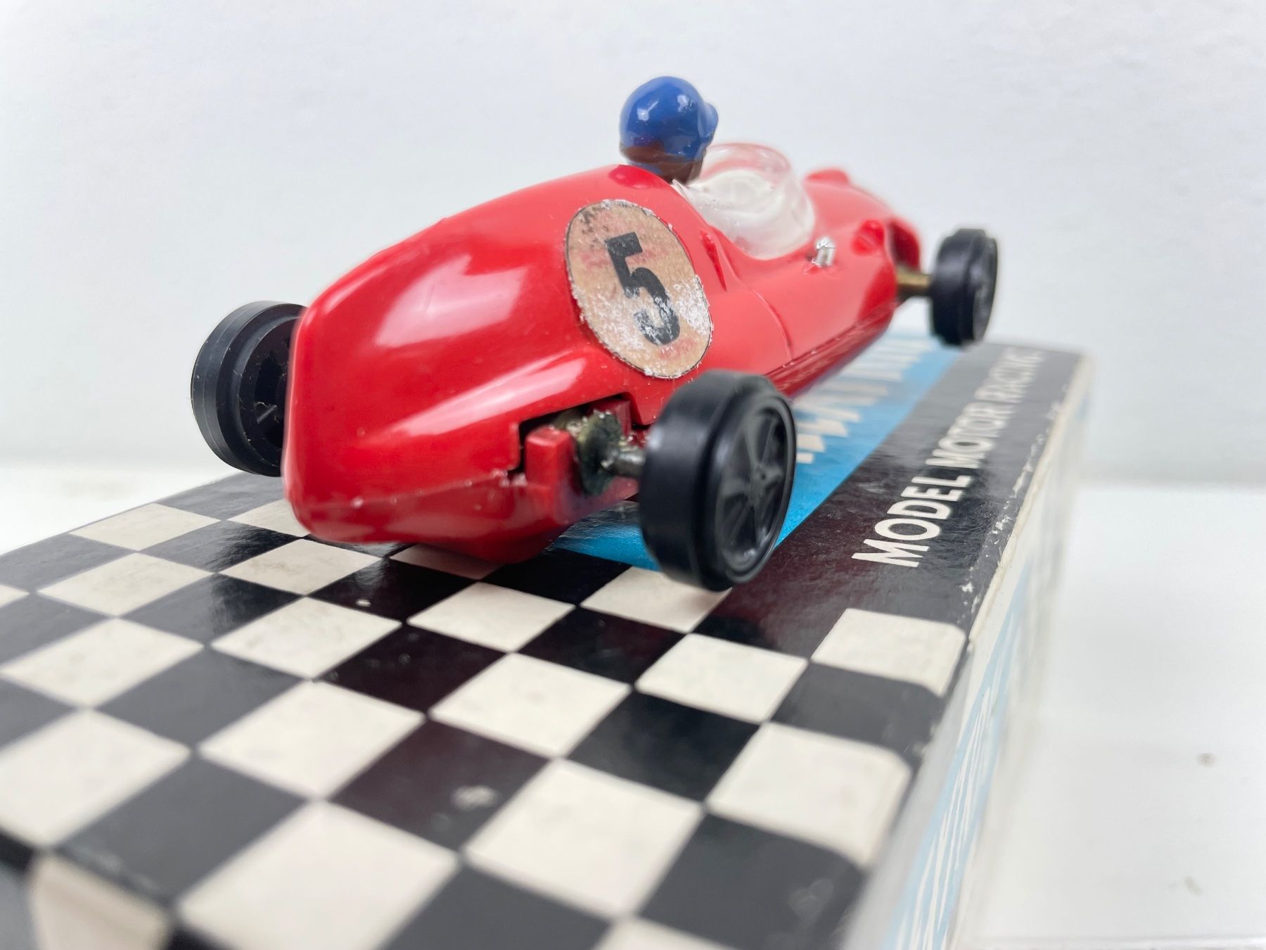 Piste: Vintage Scalextric C58 Cooper Red #5 Loop Braids! – Nuovo (secondo la descrizione) da Genthod venduto da lightyear63 2