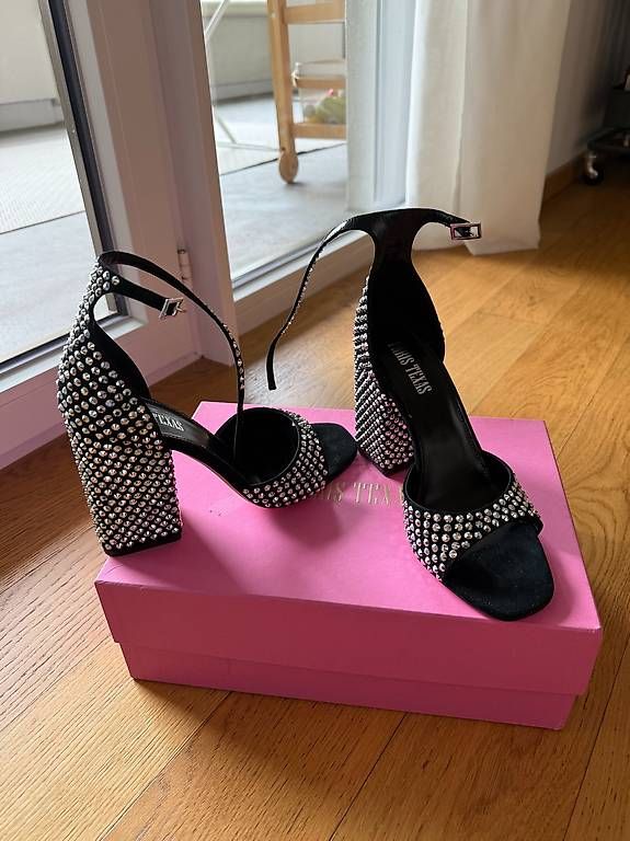 Scarpe da donna: PARIS TEXAS SANDALS - NEW 38 !!! – Usato da Wallisellen venduto da Marij1986 1