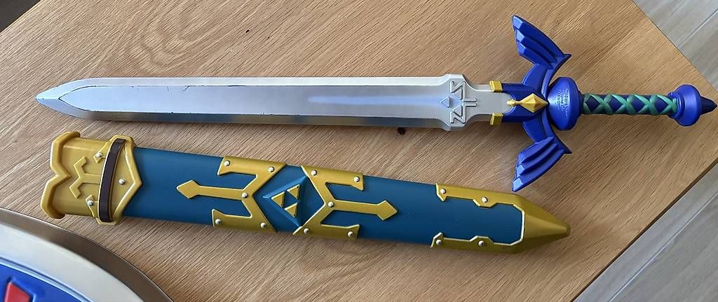 Spielzeuge: Épée et bouclier Zelda – Gebraucht aus Martigny von jcj_j2fb 1