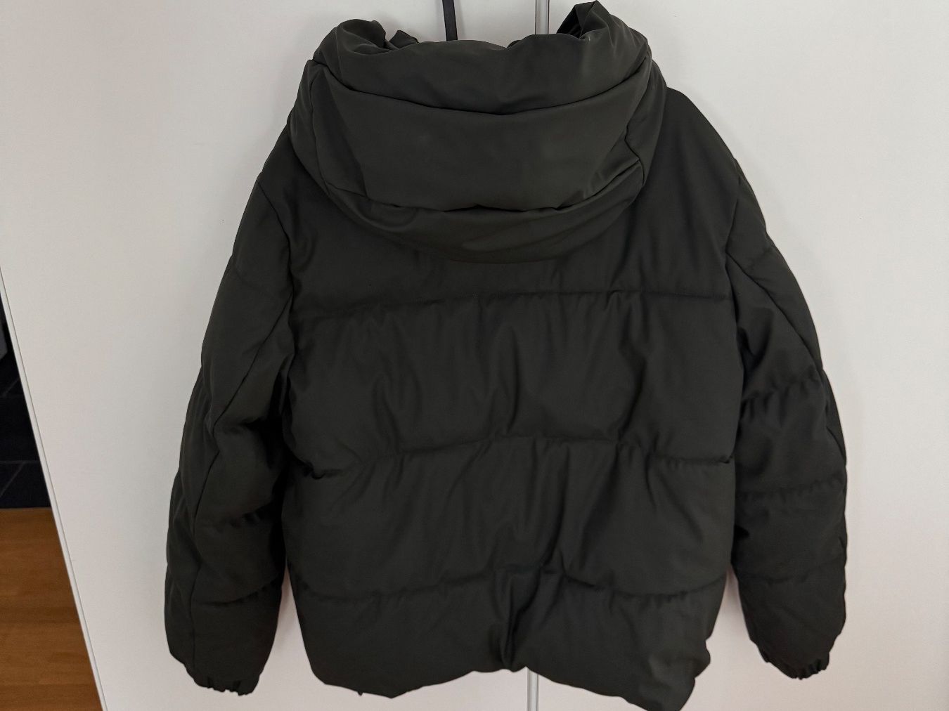 Vero Moda Vestes: grüne Winterjacke – D'occasion à Rüfenacht BE par NE_ 1