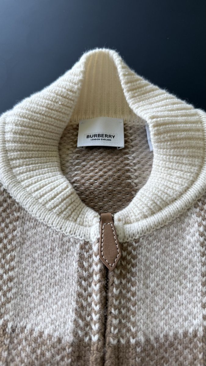 Burberry Maglioni & Felpe: Burberry Bomber XS Kaschmir-Mix – Usato da Küsnacht venduto da cri_ngg5 5