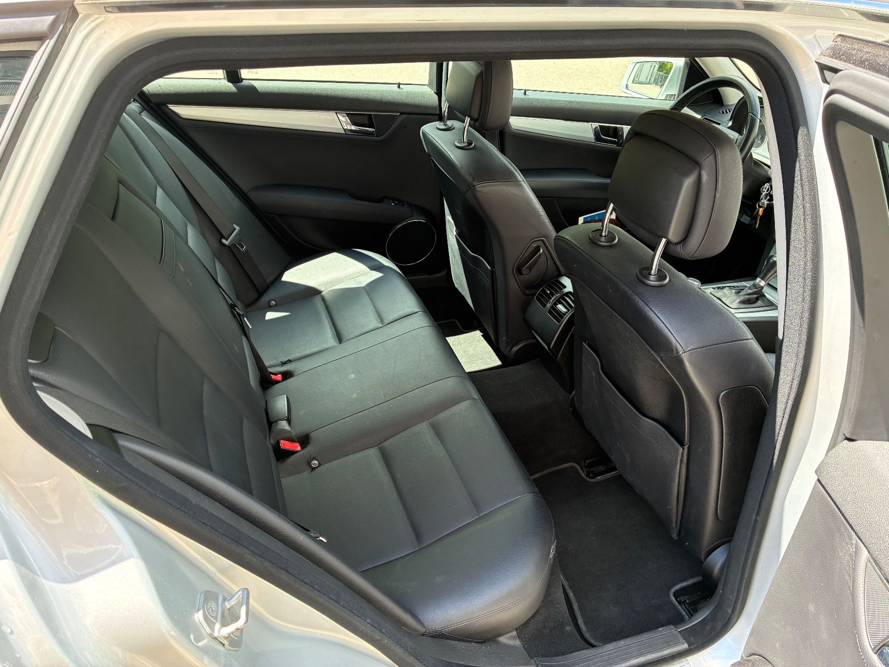 Mercedes-Benz Automobili: Mercedes C 350 (2009) – Usato da Nebikon venduto da nummer6824 5