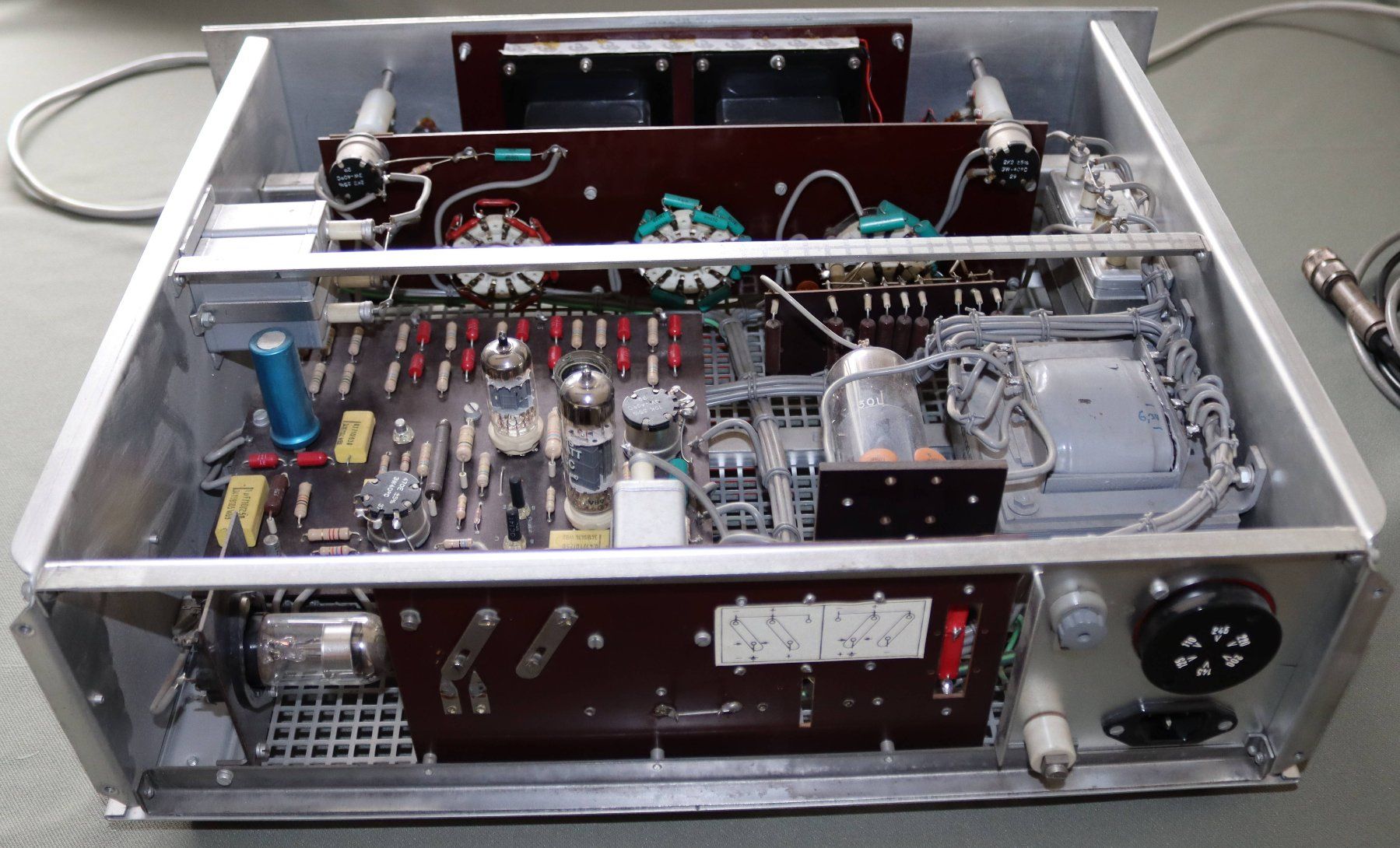 Philips Misurare: Nostalgisches Labornetzteil mit Röhren – Usato da Bühler venduto da bibafg 3