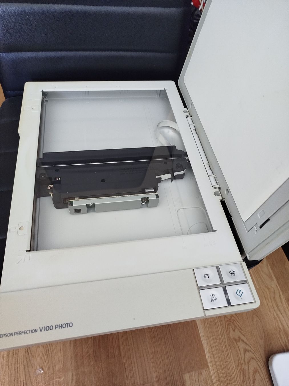 Epson Scanner: Alter Epson Perfection  Scanner – Gebraucht aus Rubigen von Honda750 1