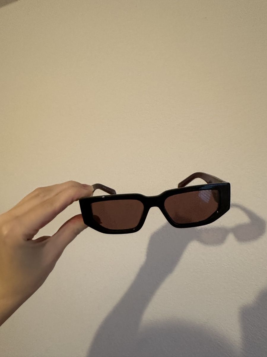 Prada Occhiali & Lenti: Original PRADA Sonnenbrille inkl. Etui – Nuovo (secondo la descrizione) da Zürich venduto da akibelli 3
