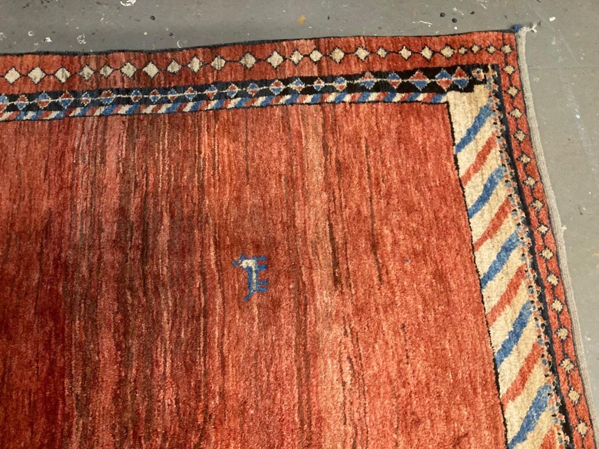 Gabbeh Teppiche: Dekorative Perser Teppich Gabbeh  – Gebraucht aus Männedorf von Adamiat 4