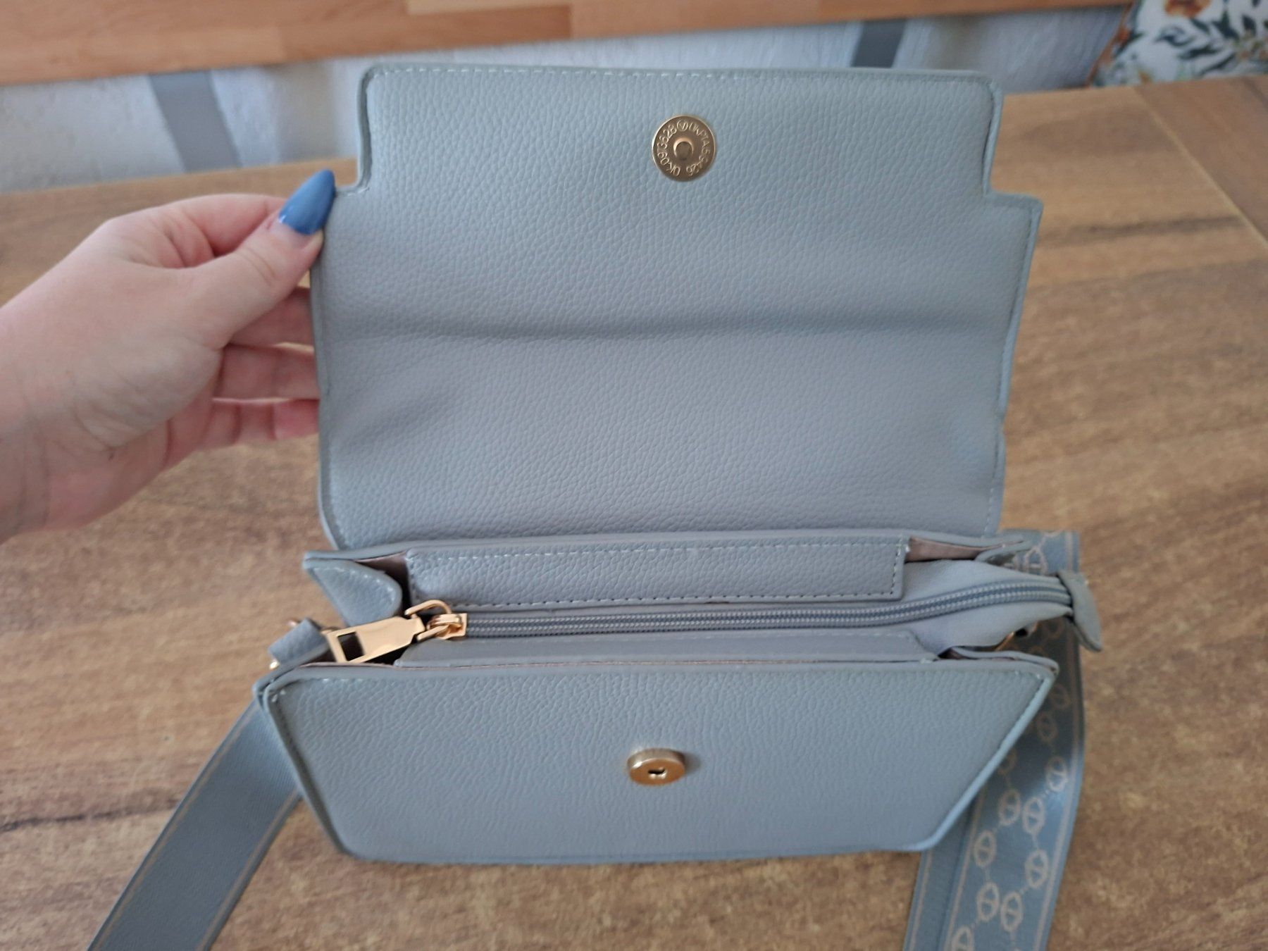 Taschen für Damen: Tasche – Gebraucht aus Wängi von rah_j_ 3