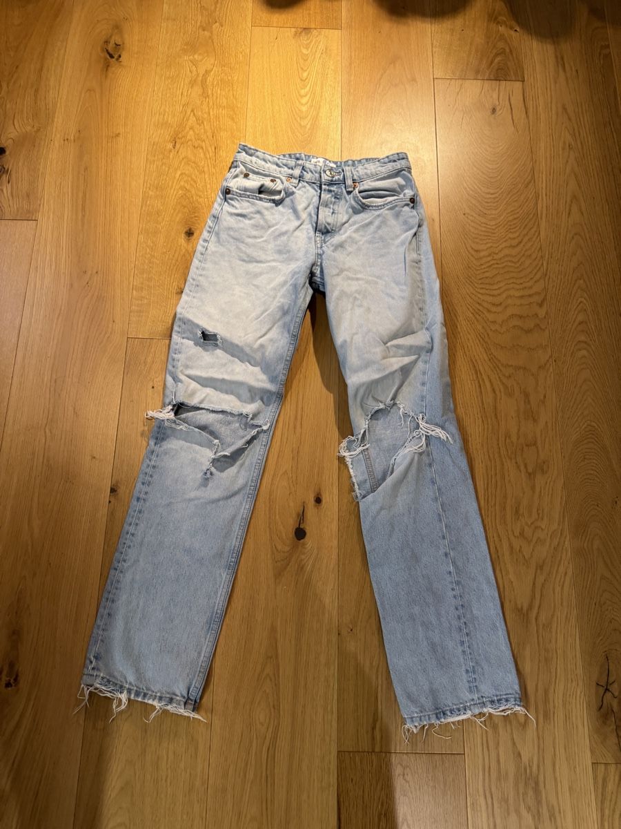 Zara Jeans: Zara jeans Size 34 – Usato da Clarens venduto da Ian_calvin