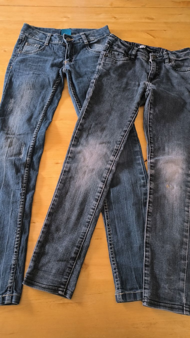 Kleiderpakete & -sets: 1 lot de 10 habits taille 140 – Gebraucht aus Attalens von frakimir 1