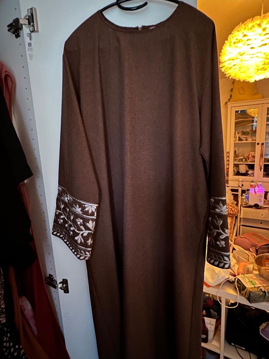 Lotti di vestiti: Kleidung  – Nuovo (secondo la descrizione) da Horgen venduto da emi_9dyh 8