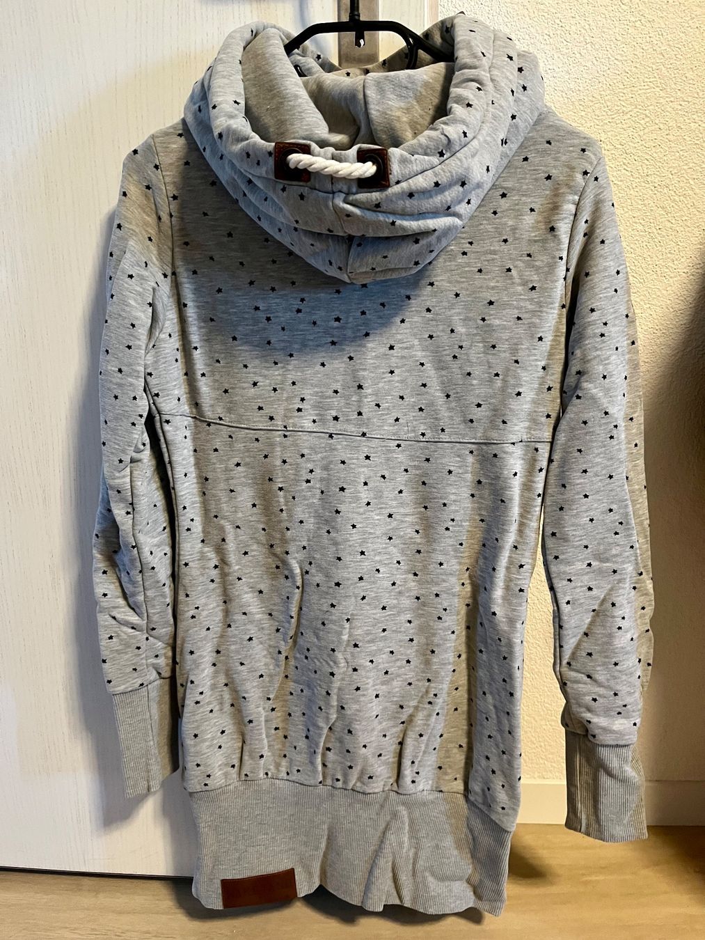 Naketano Maglioni & Felpe: Naketano Damen Pullover Sweatjacke Gr. M – Nuovo (secondo la descrizione) da Frauenfeld venduto da Repsol_Vani 1