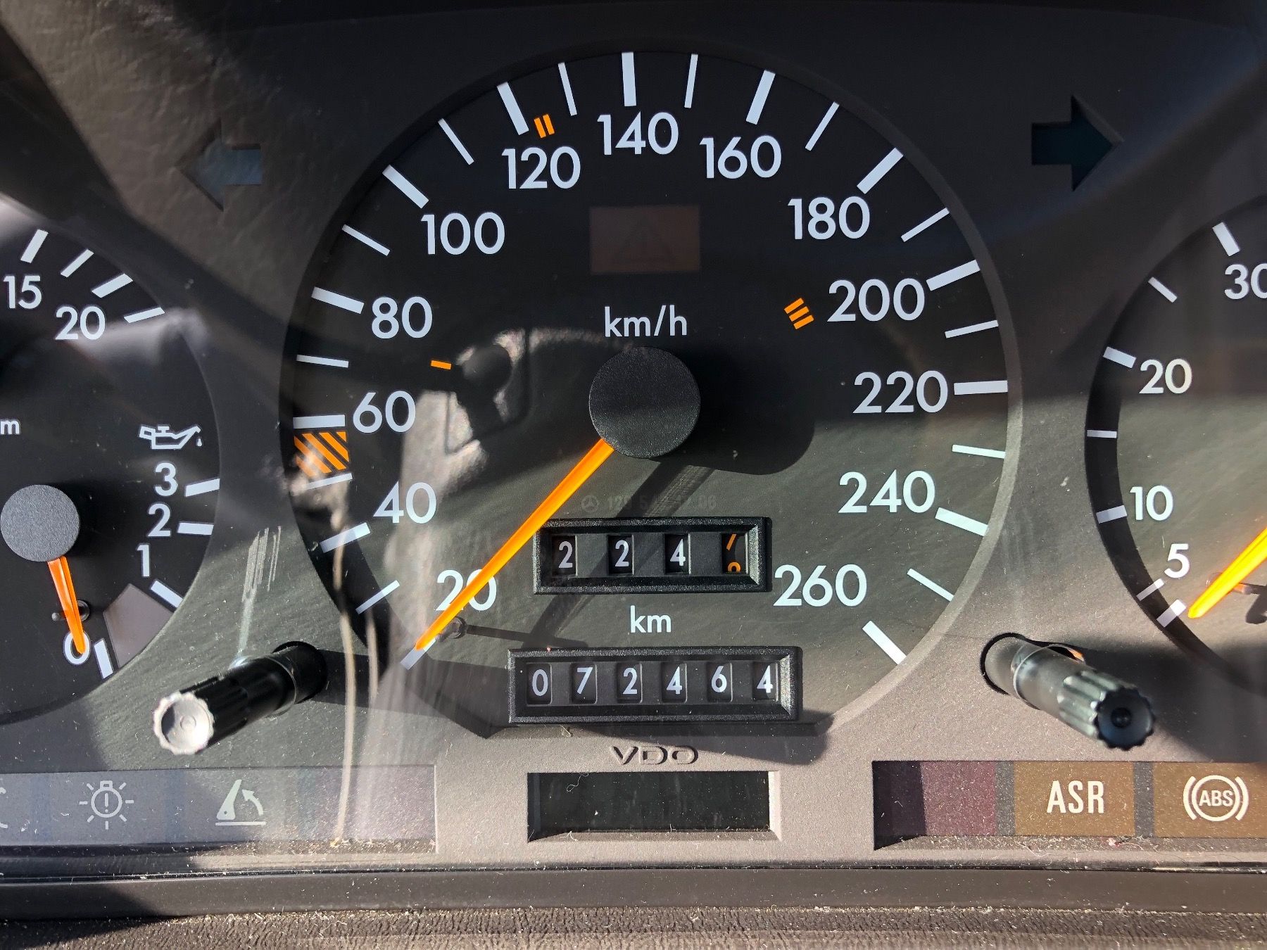 Mercedes-Benz Autos: Mercedes Benz SL 500, Cabrio – Gebraucht aus Zuzwil von  4