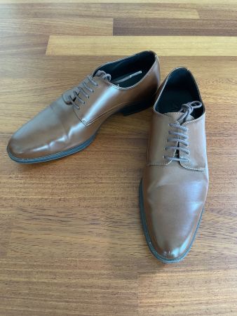 Zara Schicke Lederschuhe braun Gr. 42, sehr wenig getragen