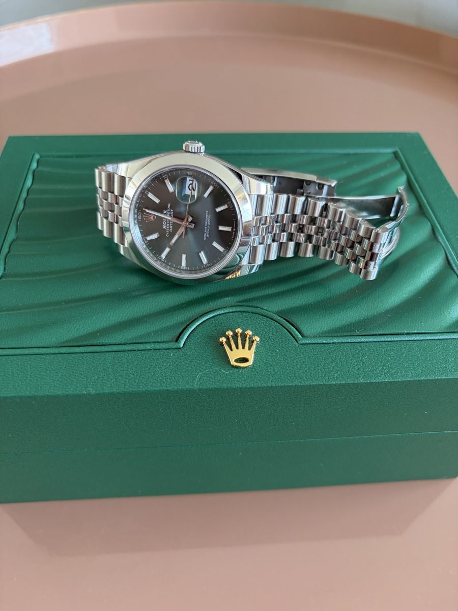Rolex Orologi: Rolex Datejust 41 Mint Green  – Usato da Thalwil venduto da LLIIOORR 1