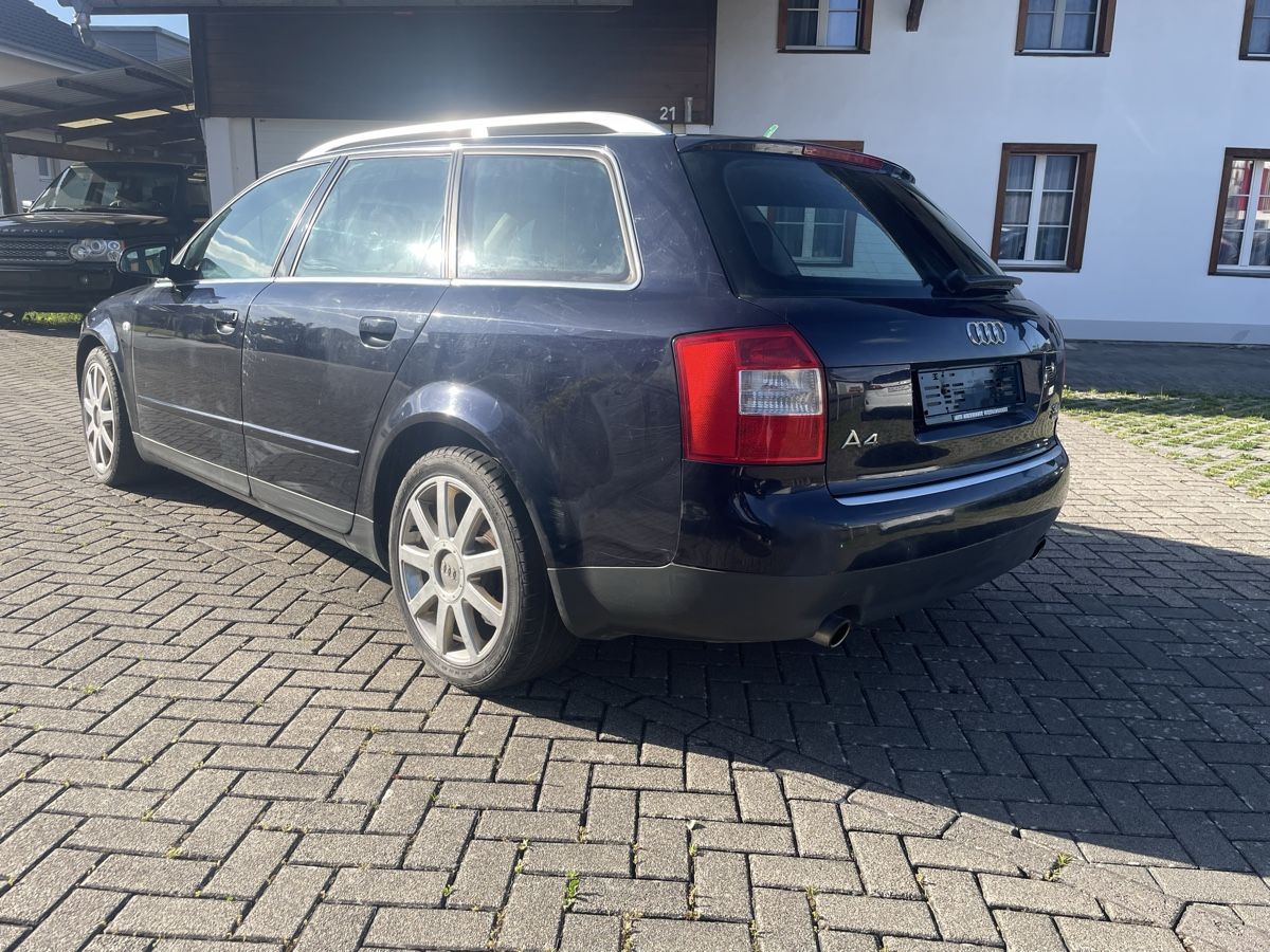 Audi Automobili: Audi A4 B6 3.0 V6 quattro 220ps – Usato da Oberönz venduto da lev_j57j 3