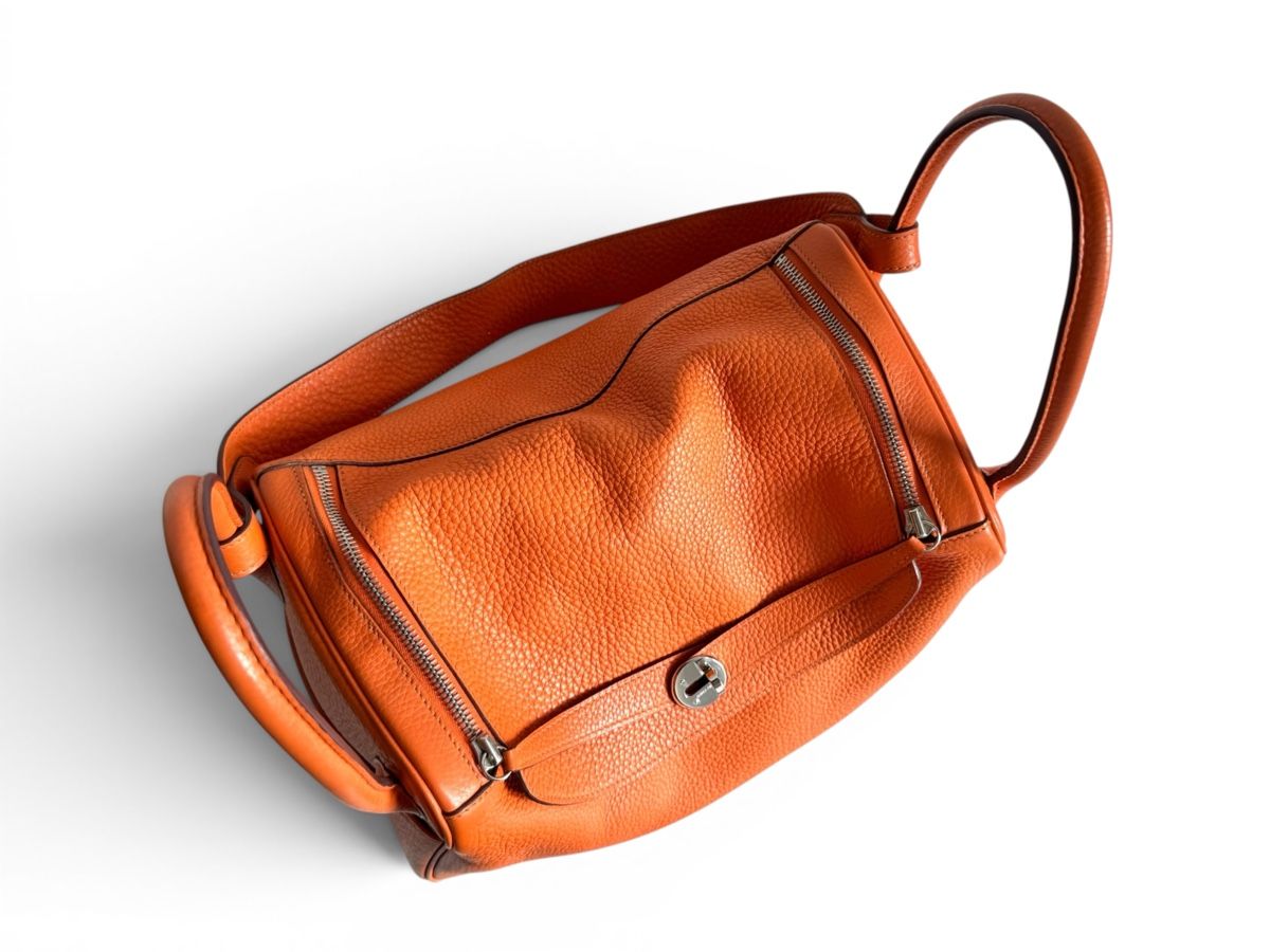 Hermès Borse da donna: HERMES Taurillon Clemence Lindy 34 Tasche – Usato da Kriens venduto da hannaandkiko 4
