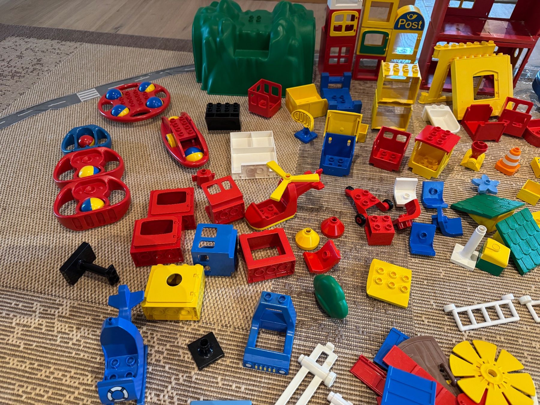 Lego Giocattoli: Diverse Duplo Bauteile, Einzelstücke – Usato da Flawil venduto da hallyi 4