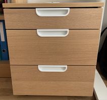 Schöner Büro-Korpus von Ikea