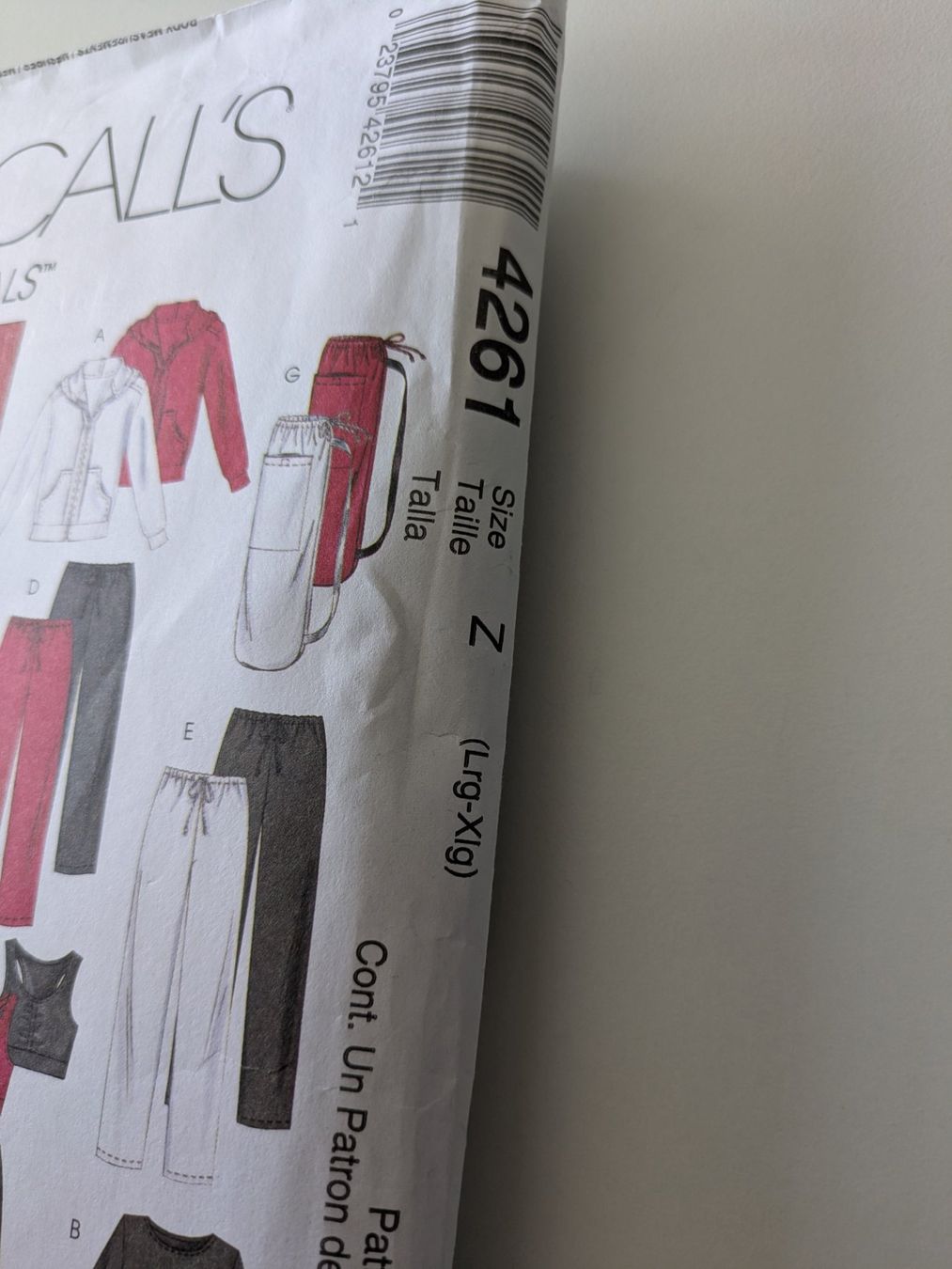 Cartamodelli: Schnittmuster: Mccalls 4261 – Nuovo (secondo la descrizione) da Bern venduto da Puzzling_Mom 1