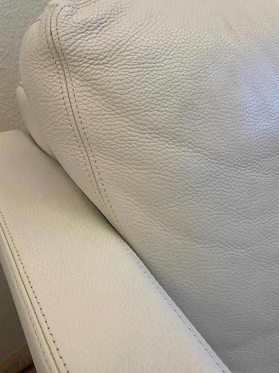 Sessel: 2 Leder Sessel, Classics by Pfister – Gebraucht aus Dietlikon von 11rs 3