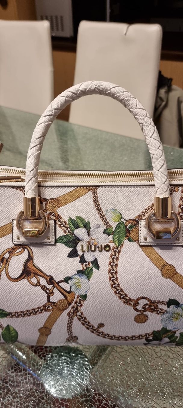 Liu Jo Sacs femmes: Liu Jo Handtasche – Neuf avec emballage d'origine à Luzern par Edii025 2