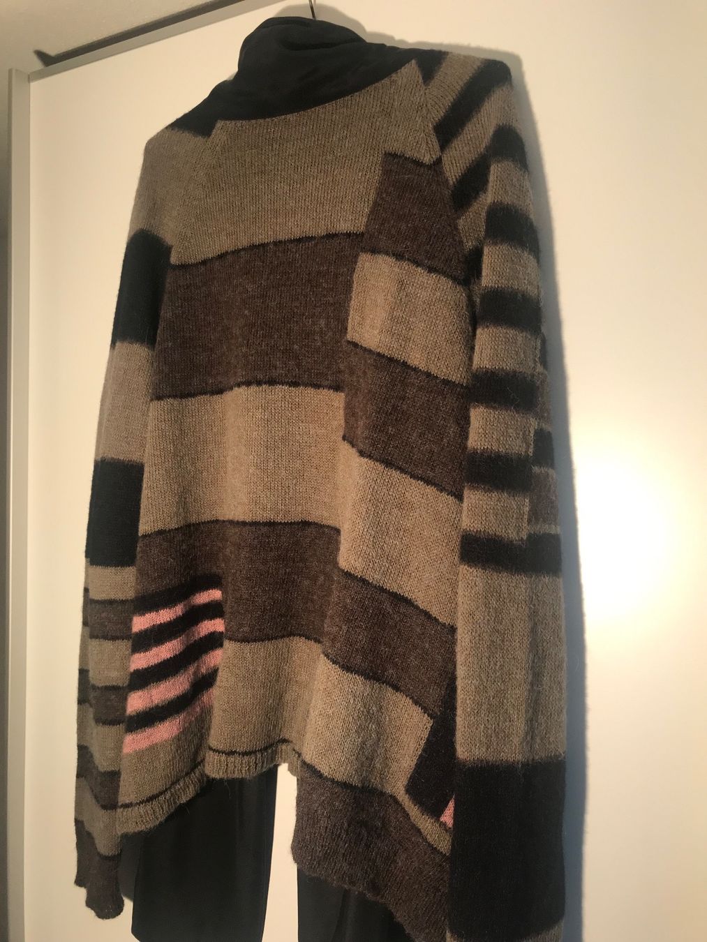 Wolle: Wollstrickjacke Damen – Gebraucht aus Therwil von jonasiw 5