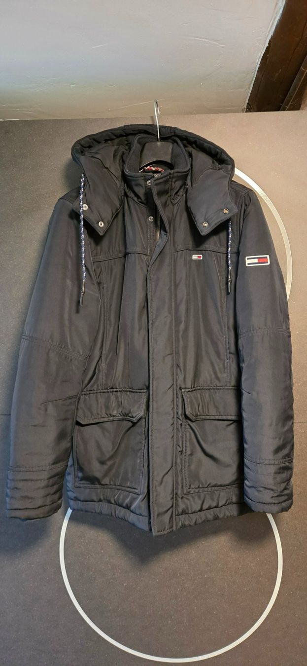 Tommy Hilfiger Giacche: Tommy Hilfiger Winterjacke – Usato da Wegenstetten venduto da scugnizzo01