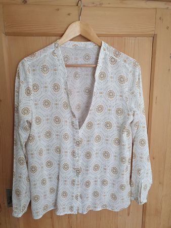 Hanro Bluse, Gr. 38, helles Muster