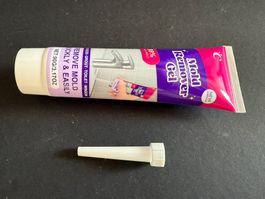 Schimmel-Entferner, Mold remover. Tube mit 80% Restinhalt.