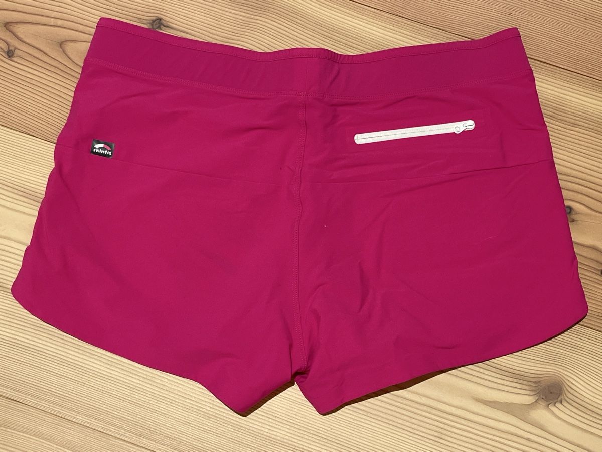Skinfit Pantaloni: Shorts Skinfit Pfafflar Gr. M – Usato da Illnau venduto da Anook05 1