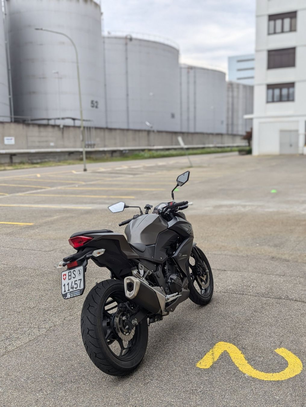 Kawasaki Strasse: Kawasaki Z300 – Gebraucht aus Basel von Alisa_77 8