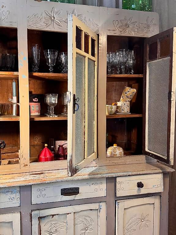 Credenze: credenza cucina anni 50 legno – Usato da Melide venduto da les_ykr5 2