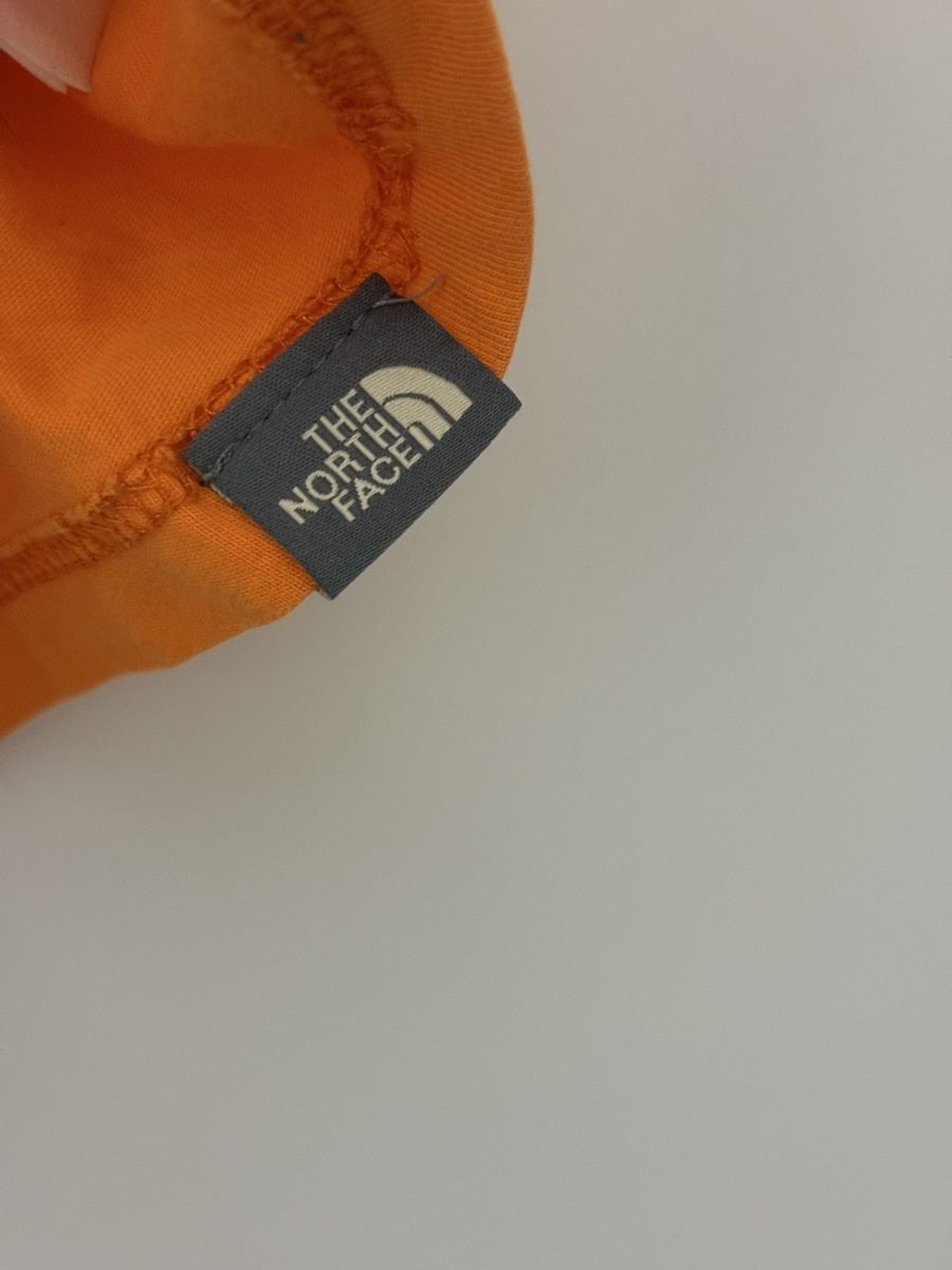 North Face T-shirt: The North Face T-shirt M – Nuovo (secondo la descrizione) da Emmen venduto da mar_7wfr 3