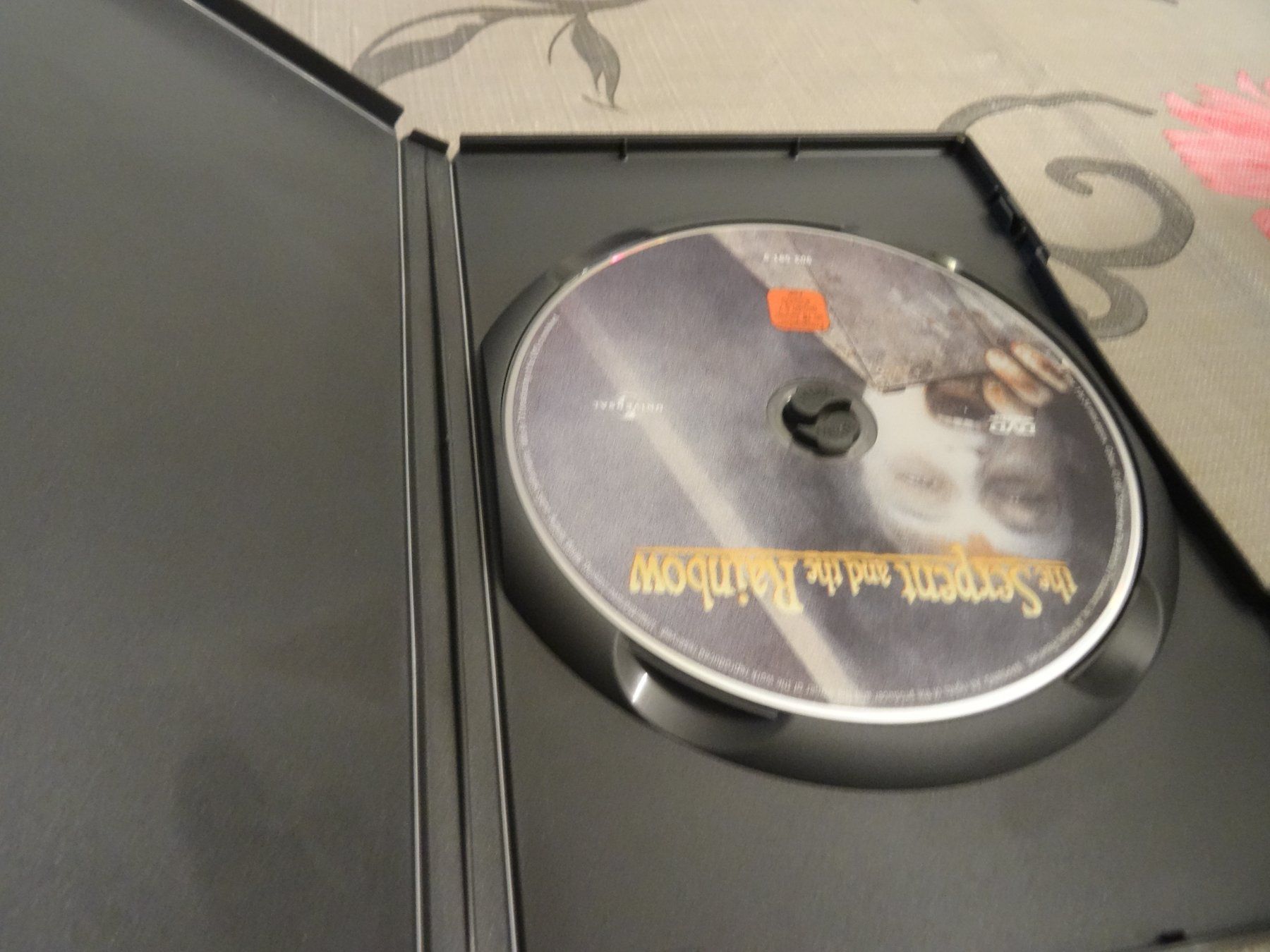 Tutti i DVDs: Die Schlange im Regenbogen - DVD – Usato da Olten venduto da Disc-Verkauf 1