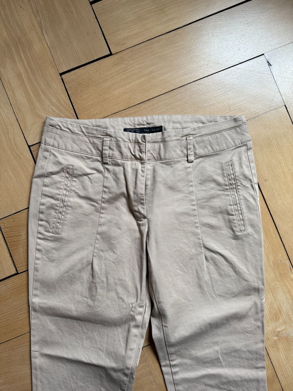 Zara Hosen: ZARA - Hose beige 38 – Gebraucht aus Zürich von Diazaio 1