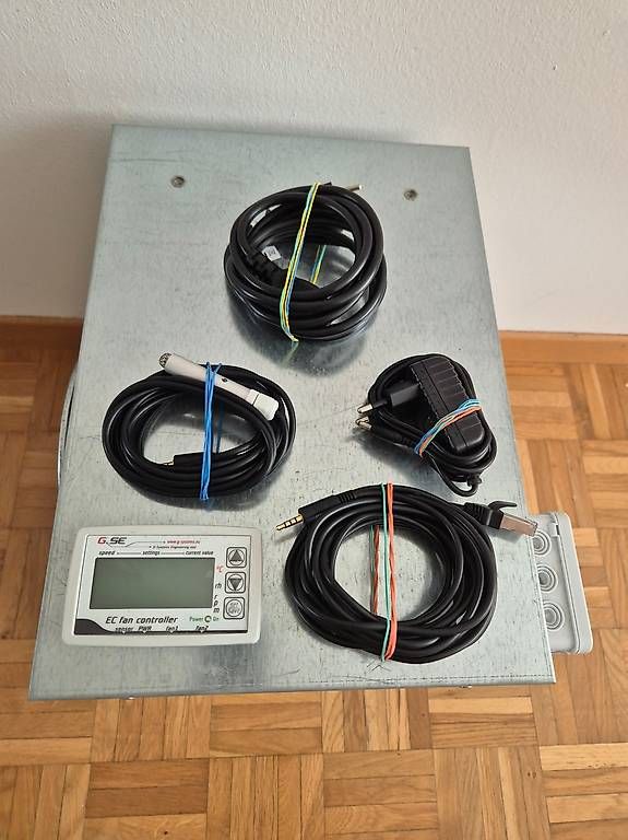 Ventilatori: CarbonActive EC Silentbox 1000m3/h 200mm mit Controller – Usato da Volketswil venduto da philipp123 1