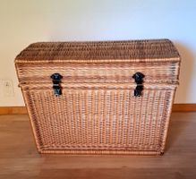 ANTIKE WÄSCHETRUHE, KORB, LÄNGE 84, BREITE 56, HÖHE 64 CM