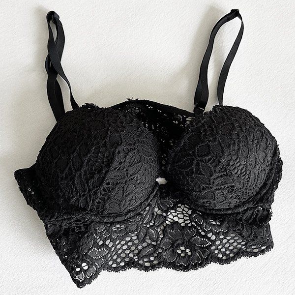 H&M Altra biancheria intima: BRALETTE | Wattierter BH aus Spitze 75A | Bustier – Usato da Engelburg venduto da Rmueller