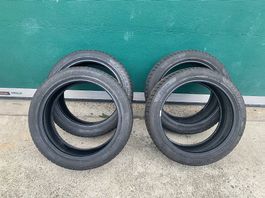 Winterreifen 245/45r20